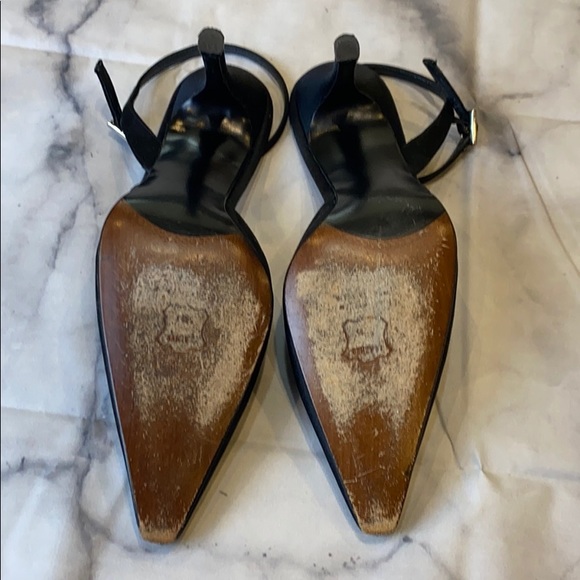 Stuart Weizmann Elegant Evening Satin Pointed Toe Embellished Heels - Picture 9 of 11